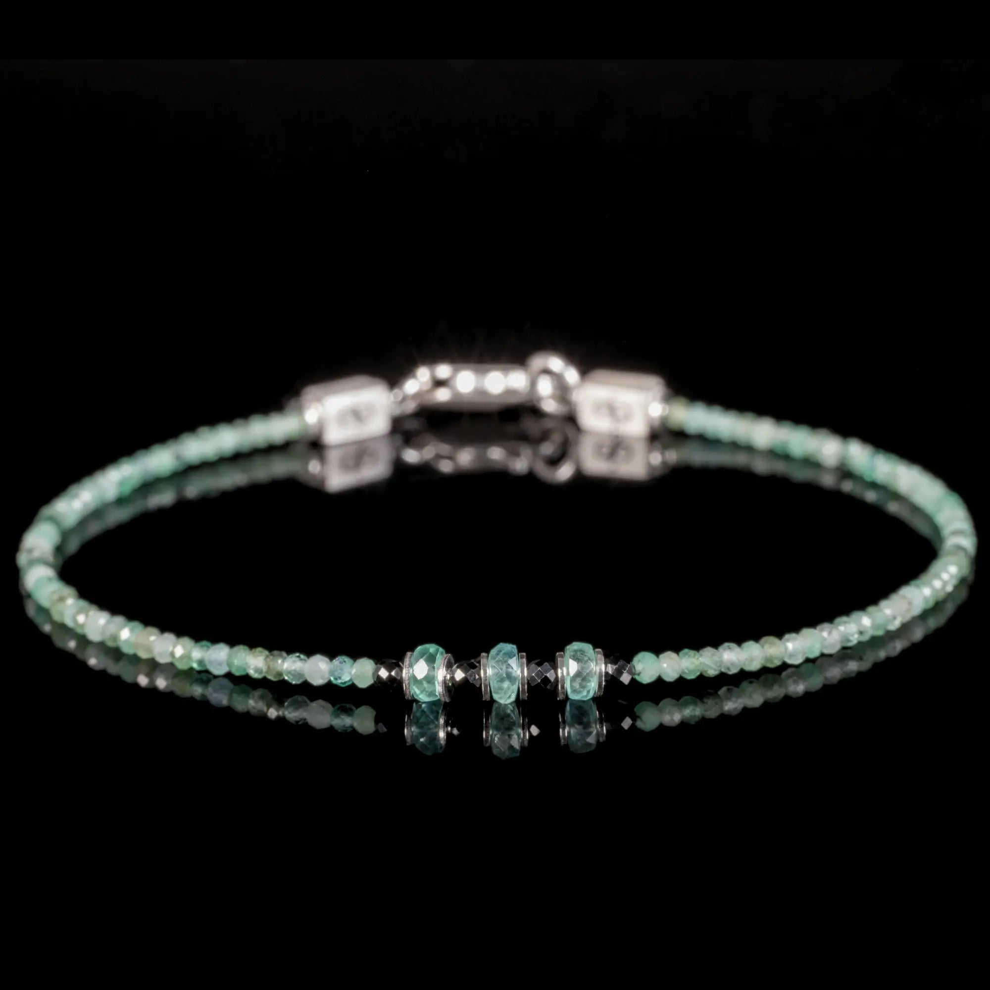 Emerald Bracelet XVII (2-4mm)