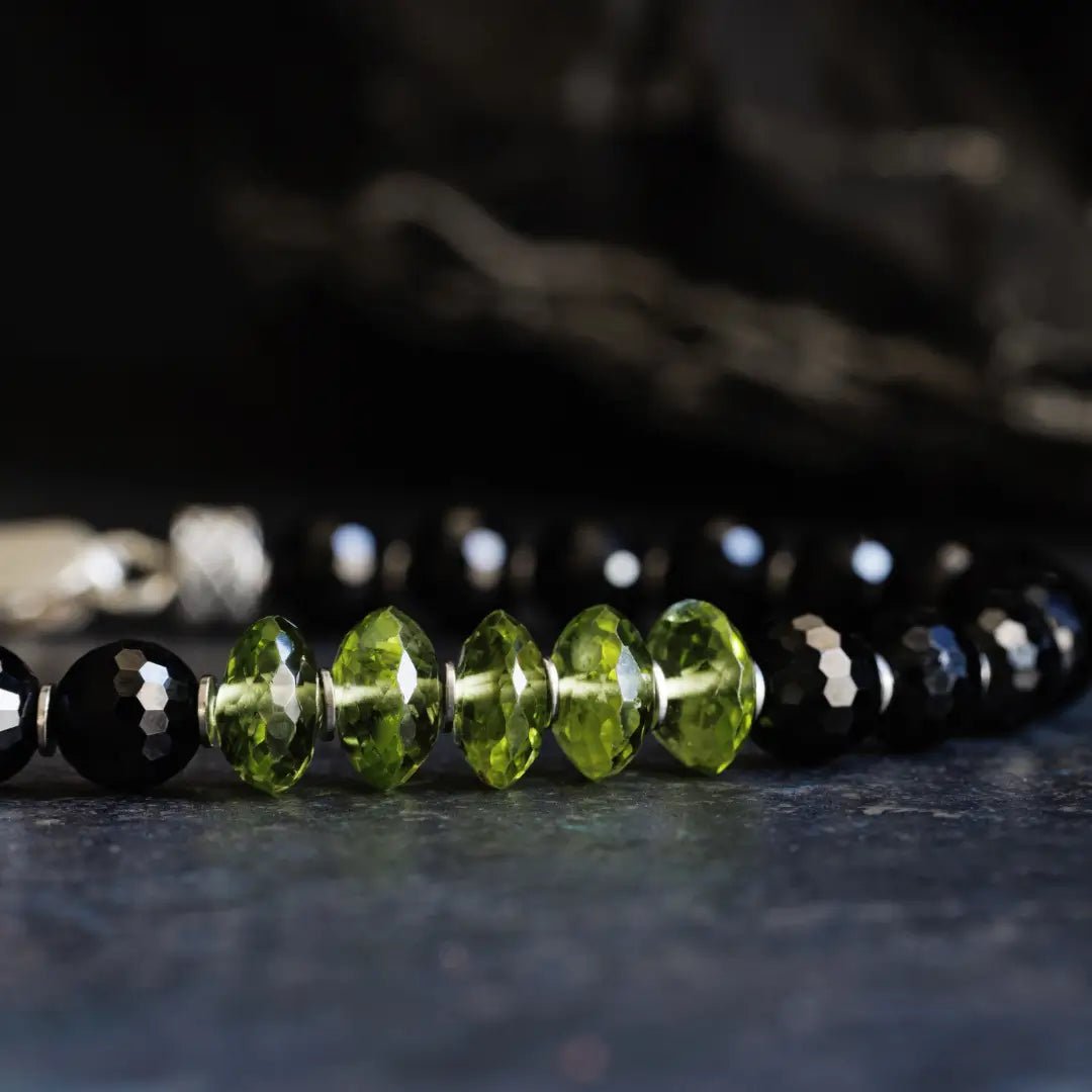 Black Spinel - Peridot Bracelet II (6-8mm)