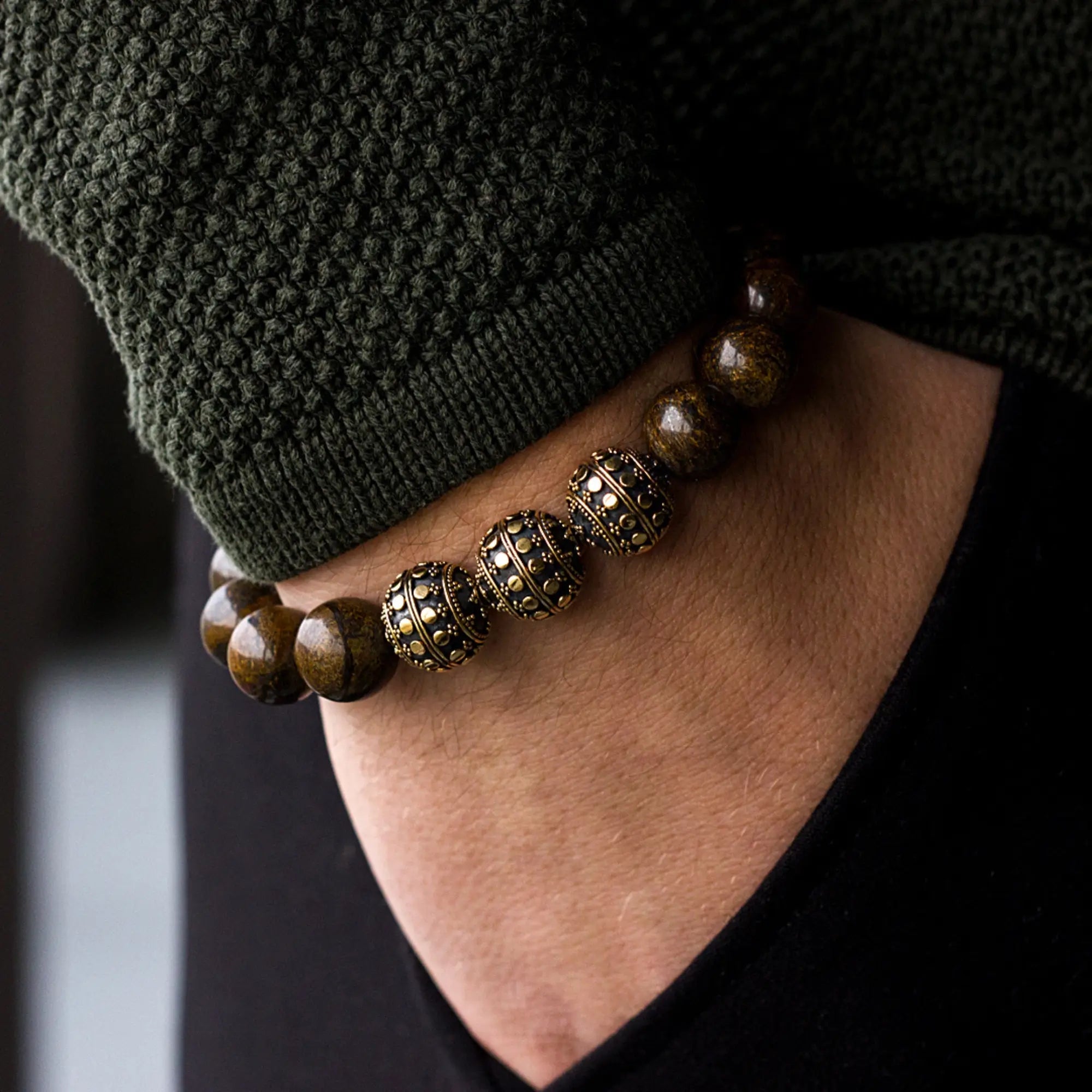 Bronzite Gold Bracelet II (12mm)