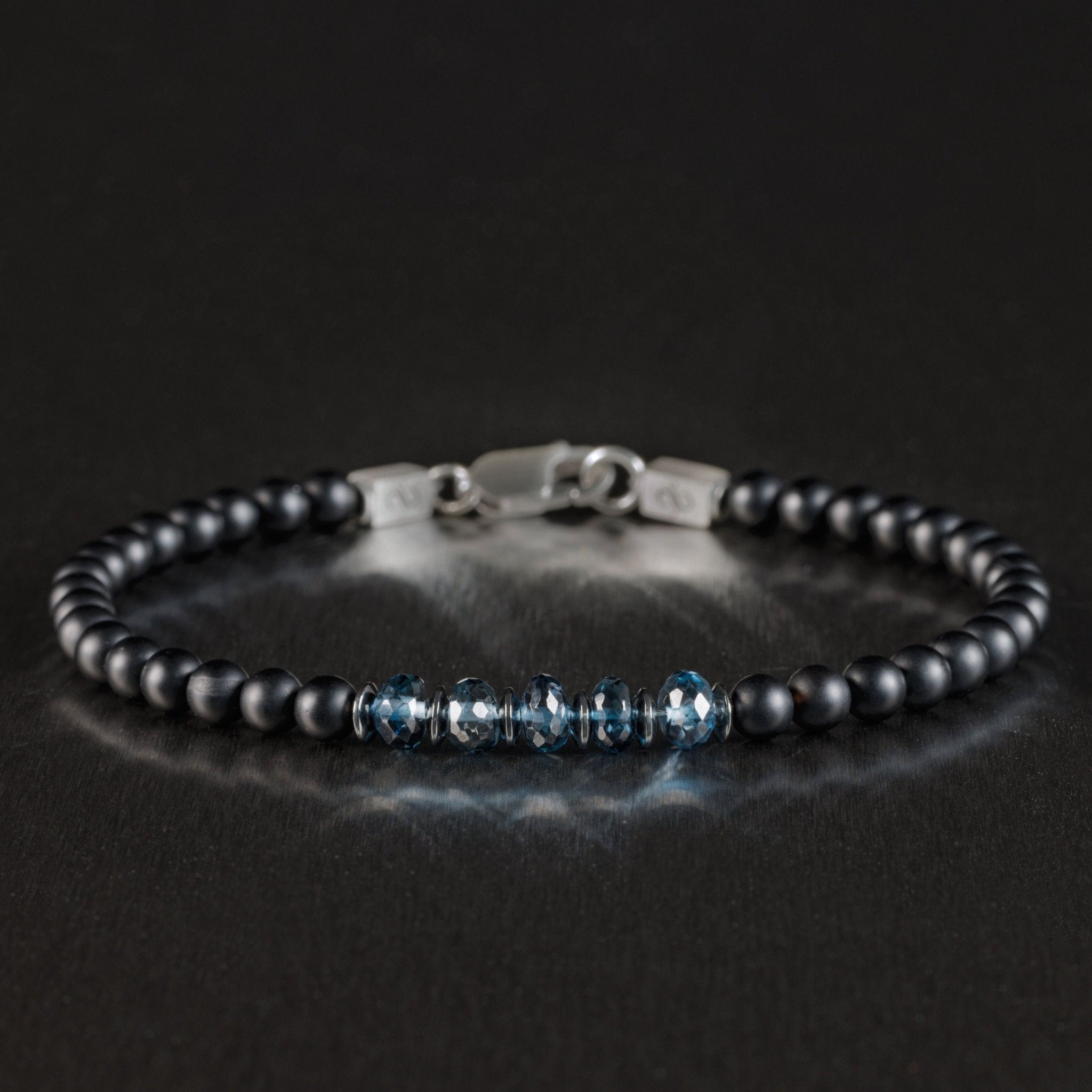 Pulsera de Topacio Azul de Londres - Ágata Negra II (4-5mm)