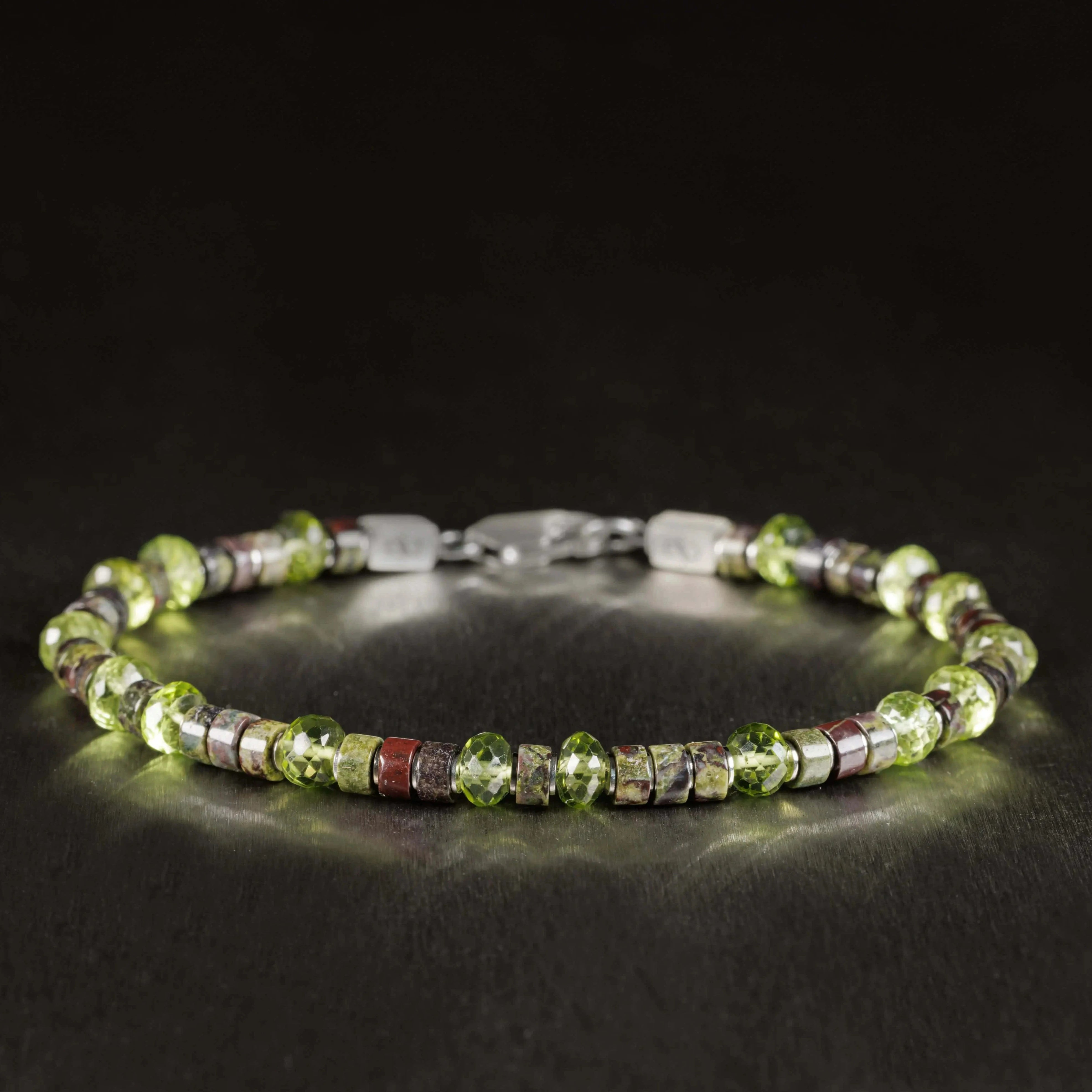 Peridot - Drachenblut-Jaspis-Armband I (4-5mm) 