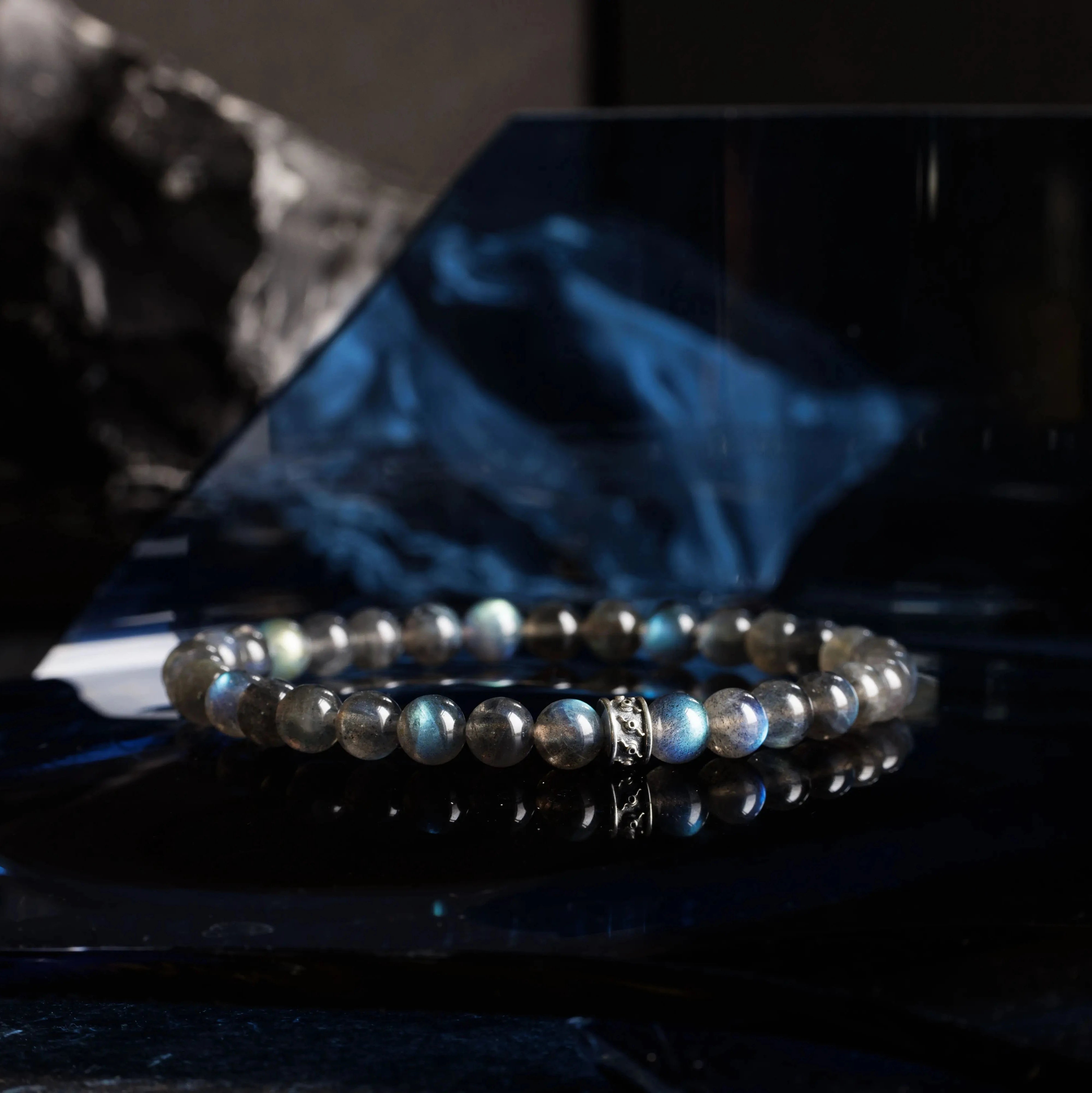 Labradorite Bracelet VII (6mm)