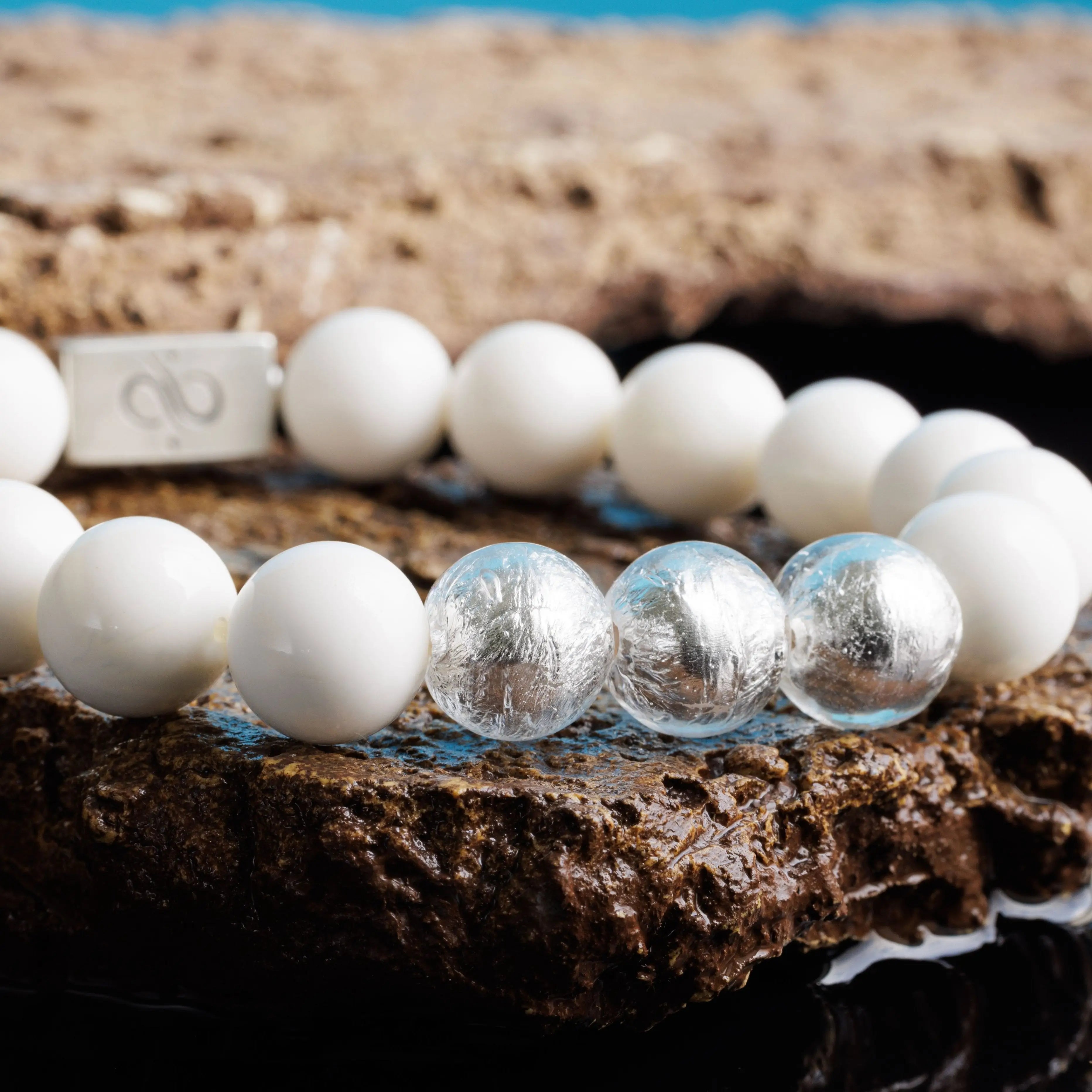 White Murano - Tridacna Bracelet I (12mm)